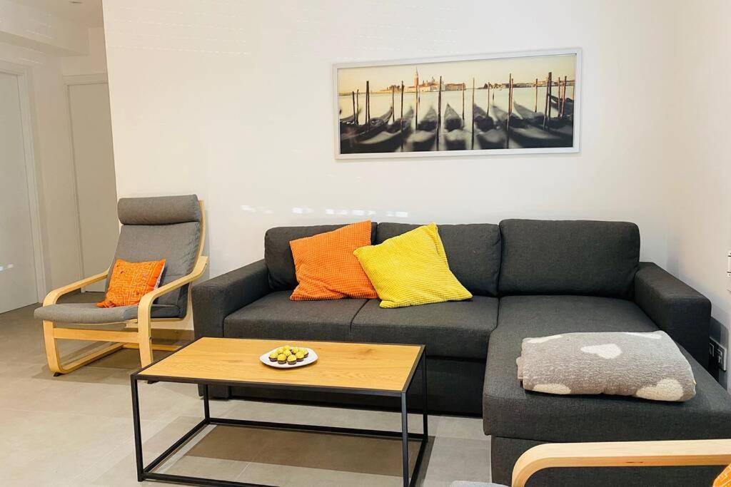 70 M2, Apartamento Cerca De La Playa, Apto Minusvalidos. Росес Екстериор снимка